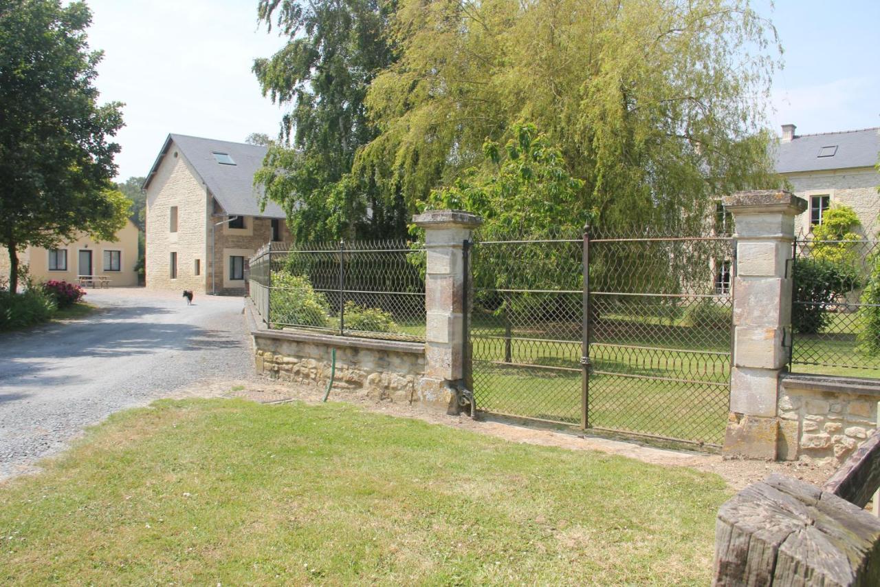 Appartamento Logis Du Grand Pin Saint-Martin-des-Entrées Esterno foto